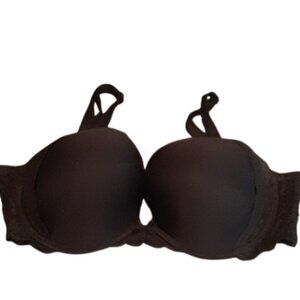 Victoria's Secret Black Push Up Bra Size 38D Lace Detail Sides